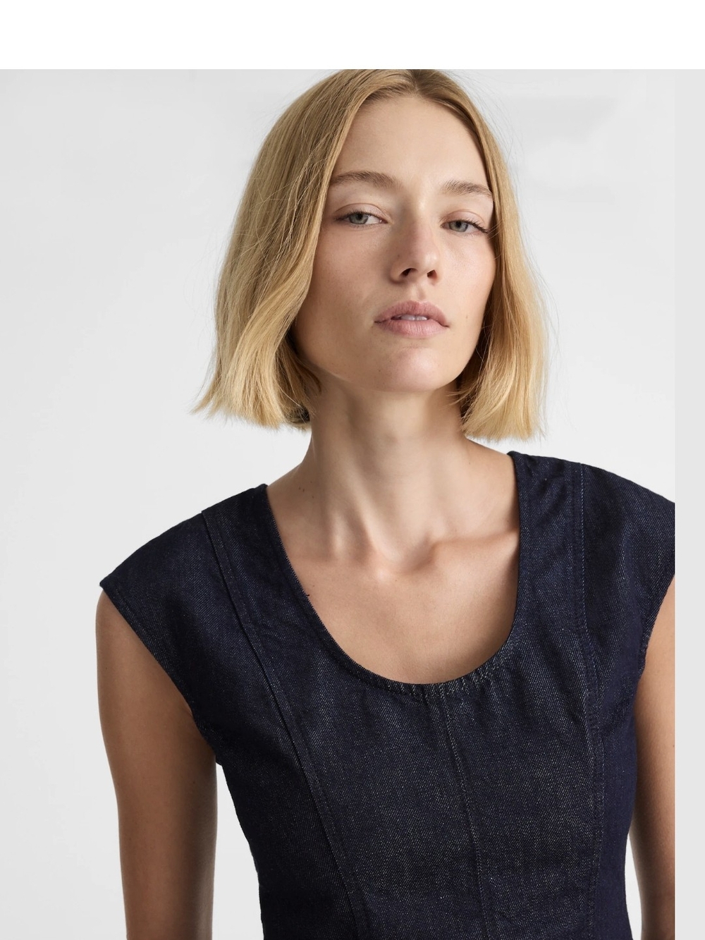 Madewell Dark Indigo Scoop Neck Denim Tank - Picture 5 of 10